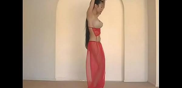  Beautiful Thai Belly Dancer